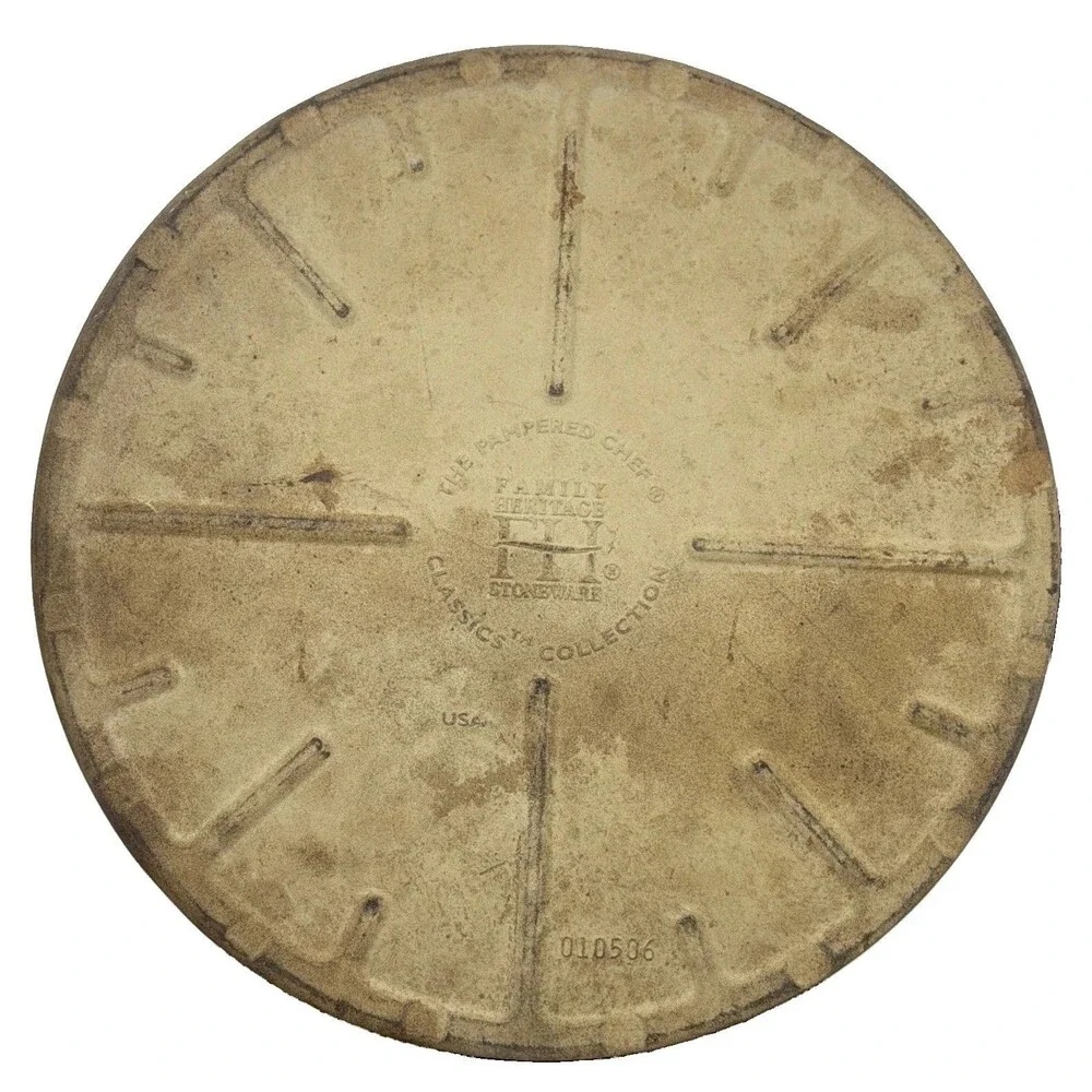 Pampered Chef Heritage Collection 14in Round Stoneware Bakestone Easy Clean